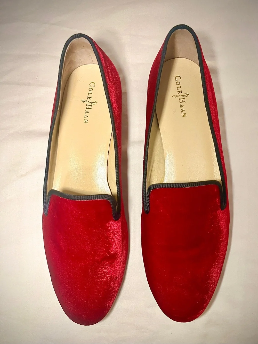 Cole Haan | Red Velvet Smoking Slipper Loafers | Size 9 | VTG | Pre-Owned